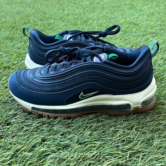 Nike Shoes - Nike Air Max 97 QS